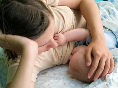 Breastfeed While Pregnant